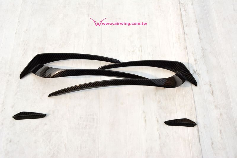 Benz W176 Aero Pack carbon Front Bumper Canard 04